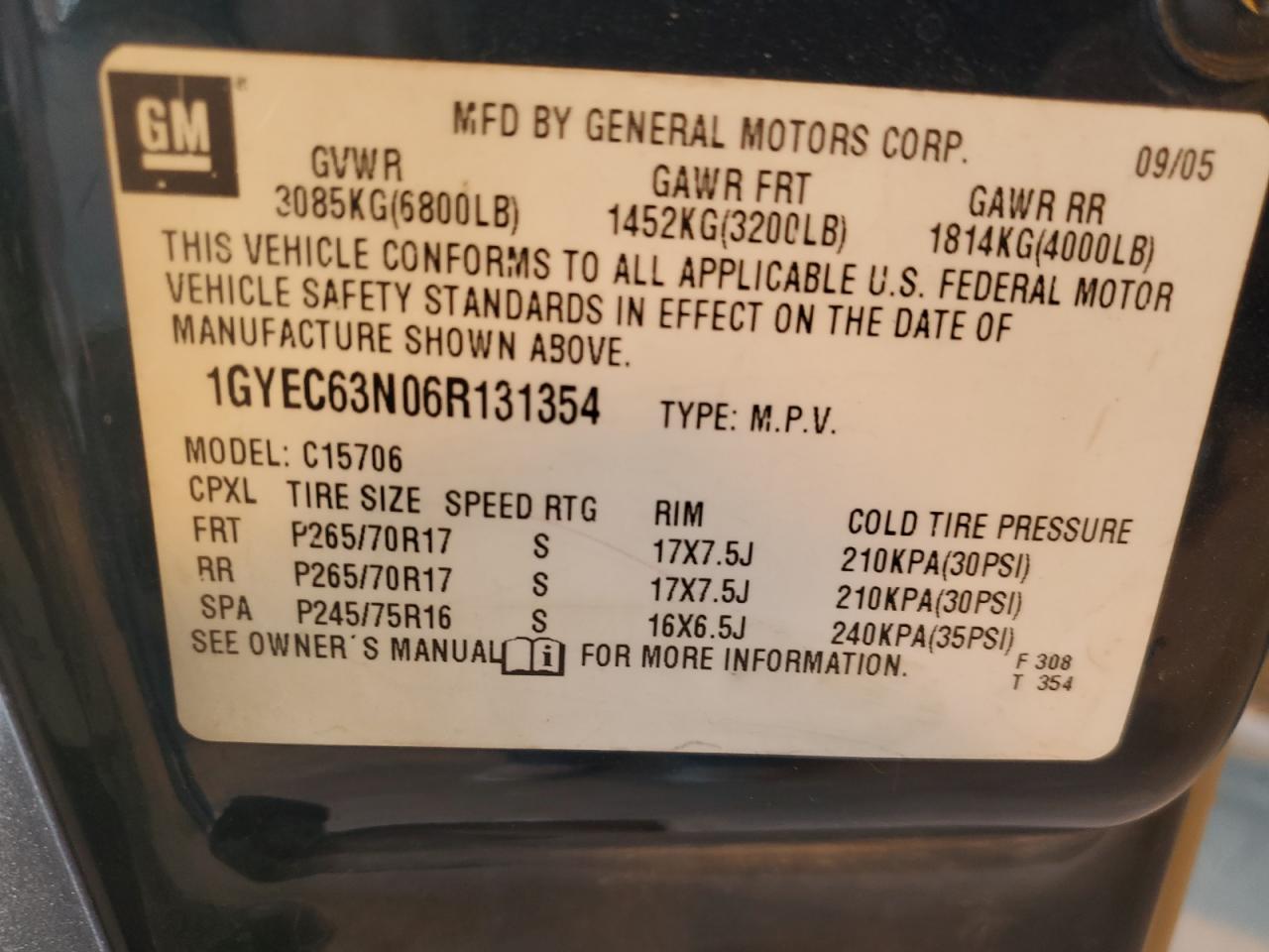 2006 Cadillac Escalade - Image 13