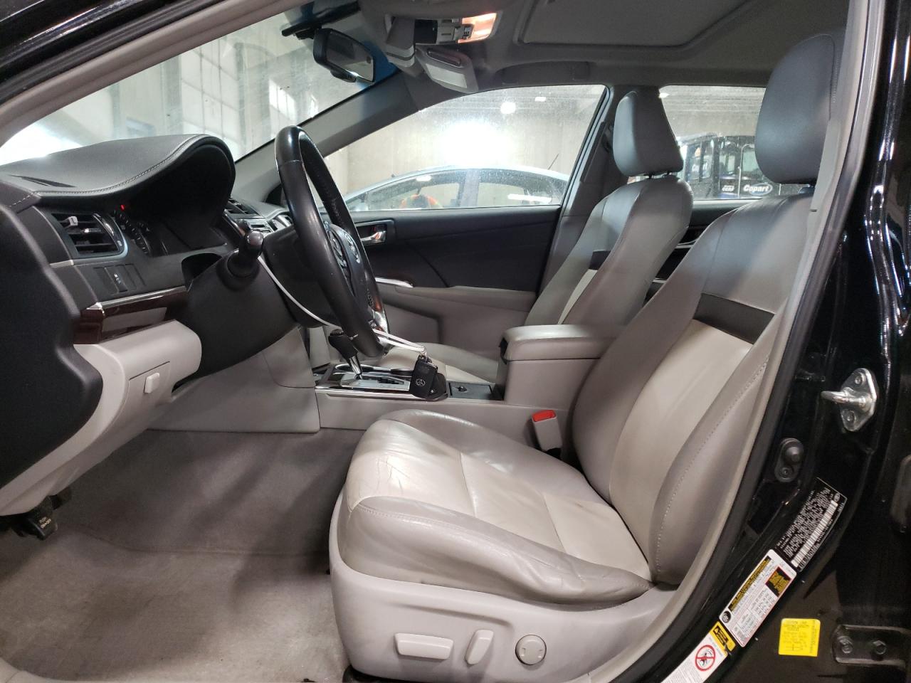 2013 Toyota Camry - Image 7