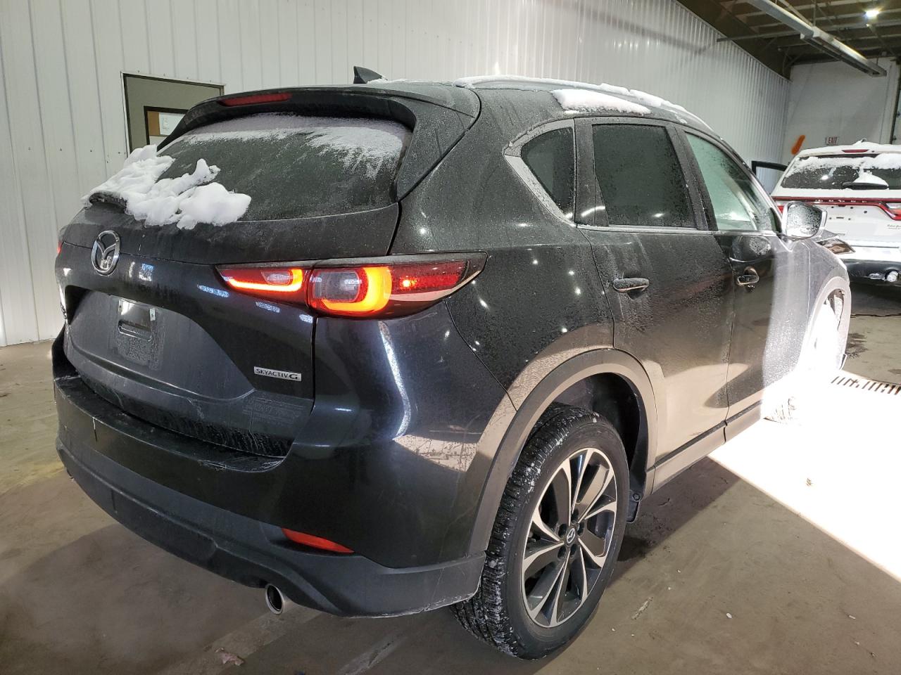 2023 Mazda CX-5 - Image 3