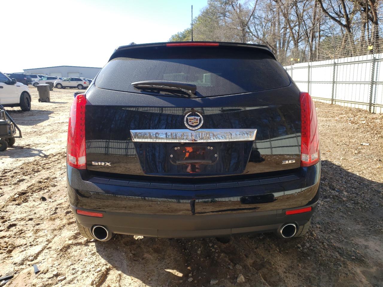 2016 Cadillac SRX - Image 6