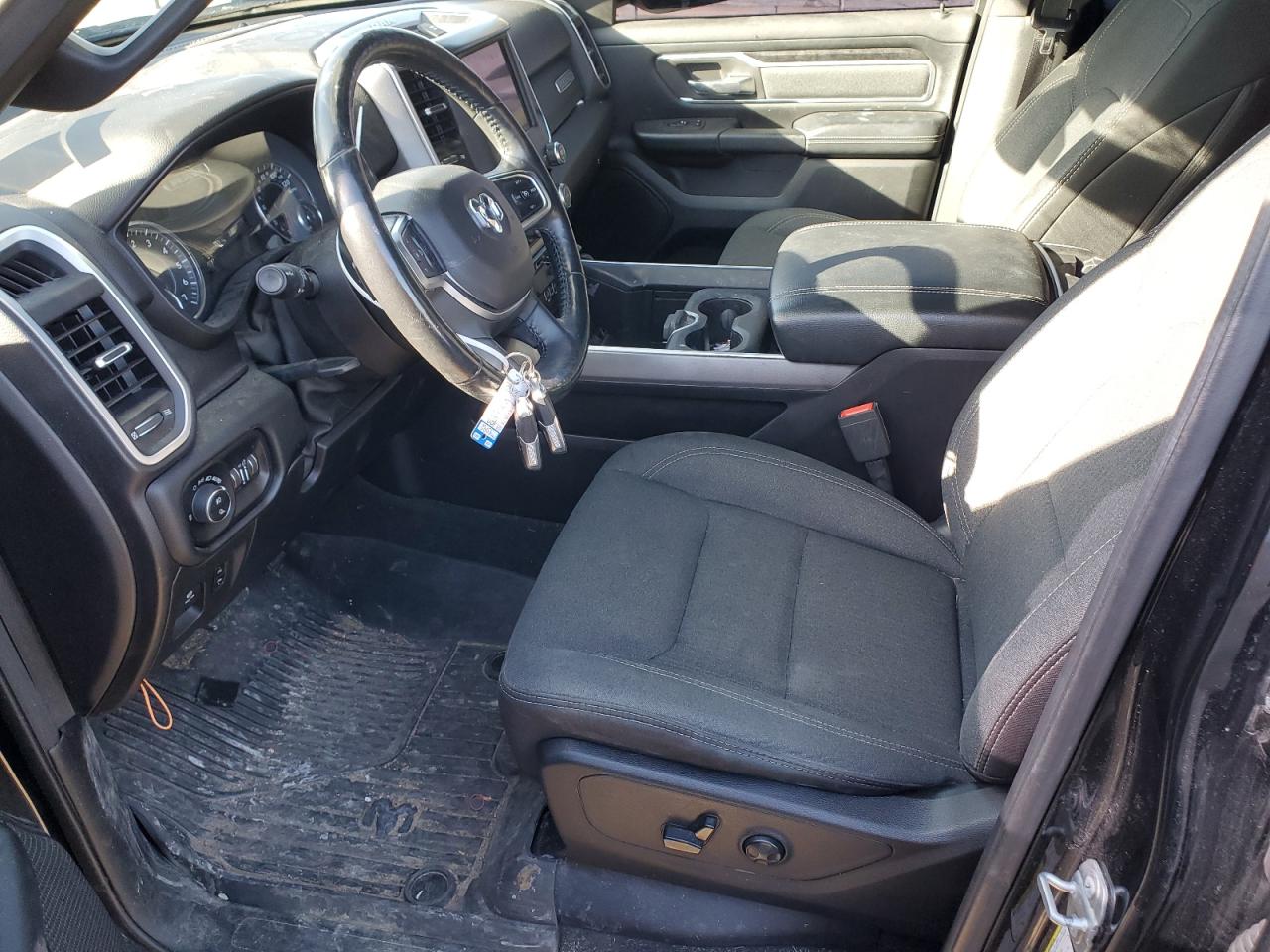 2019 RAM 1500 - Image 7