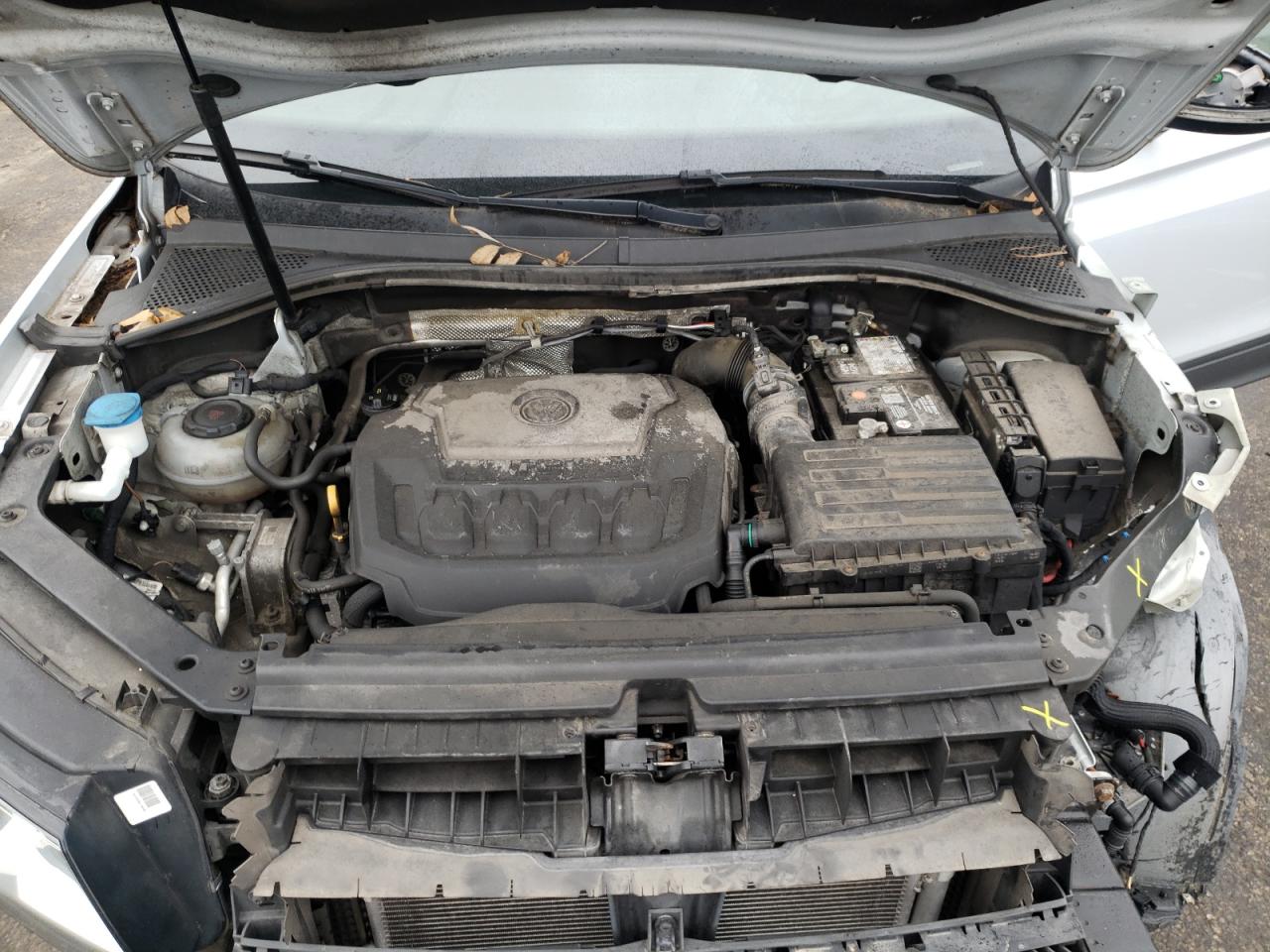 2018 Volkswagen Tiguan - Image 12