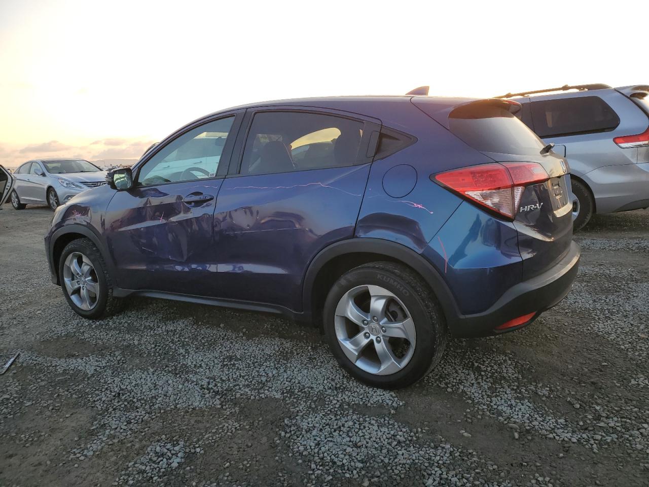 2016 Honda HR-V - Image 2
