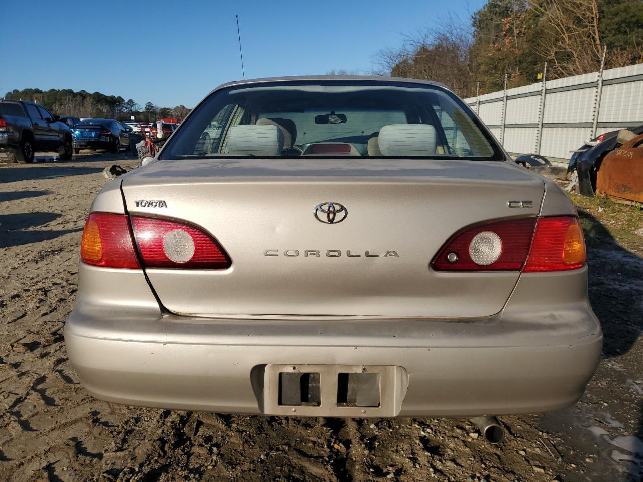2001 Toyota Corolla Ce VIN: 2T1BR12E71C515033 Lot: 64364235