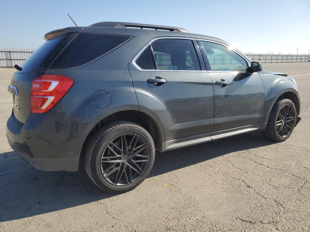 2GNALCEK2H1615695 CHEVROLET EQUINOX 2017