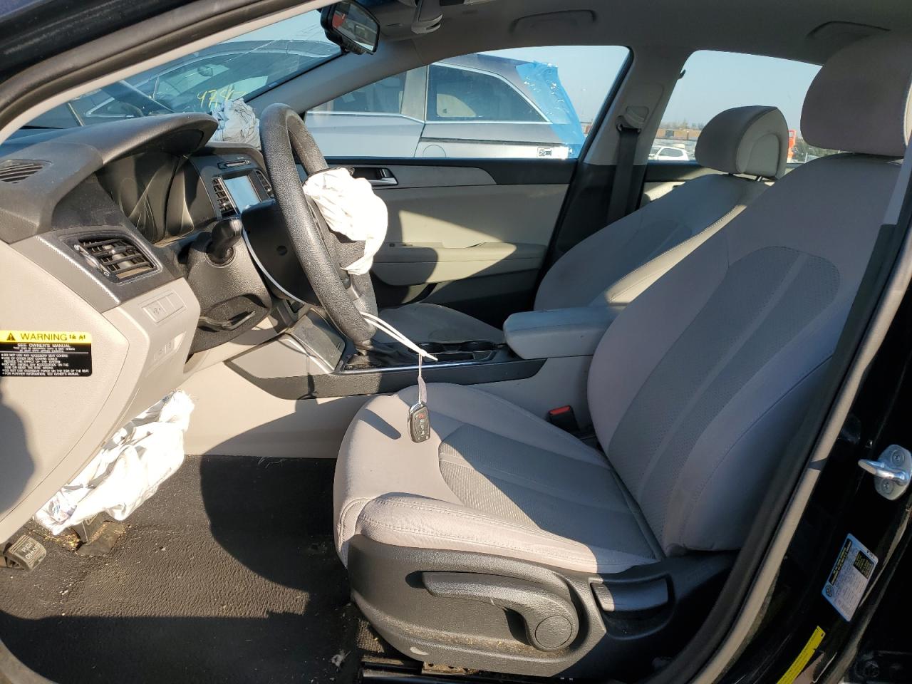 2016 Hyundai Sonata - Image 7
