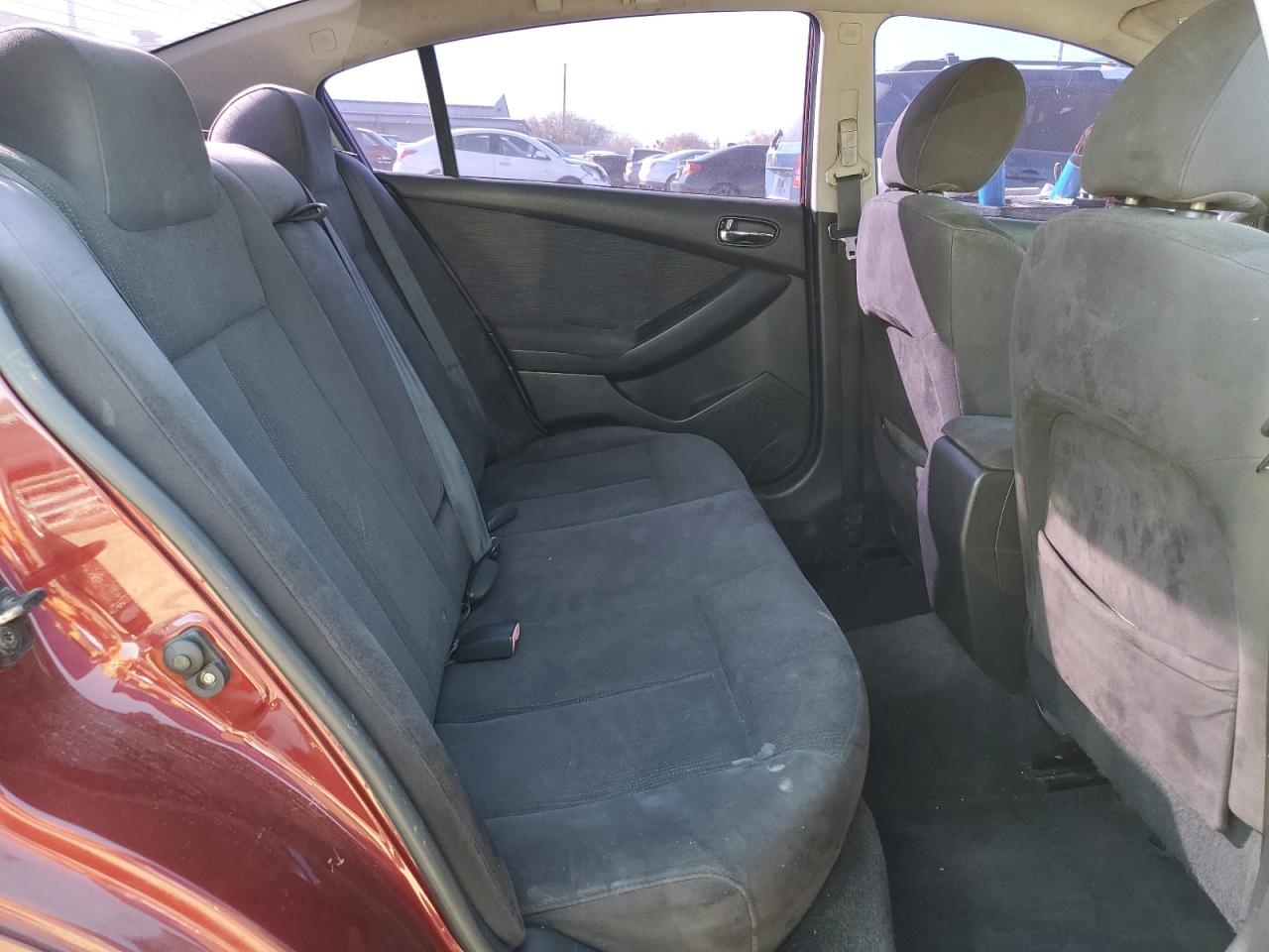 2010 Nissan Altima - Image 11