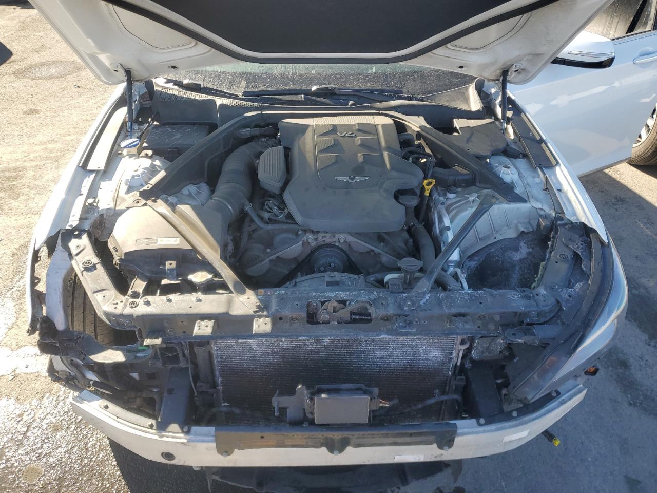 2017 Genesis G80 - Image 11