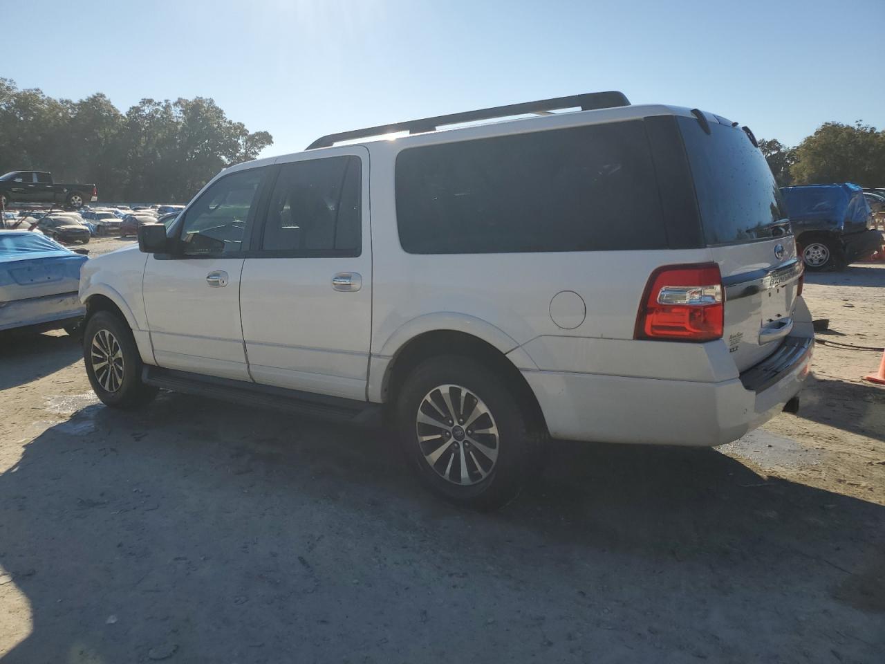 VIN 1FMJK1HT0GEF23675 2016 FORD EXPEDITION no.2