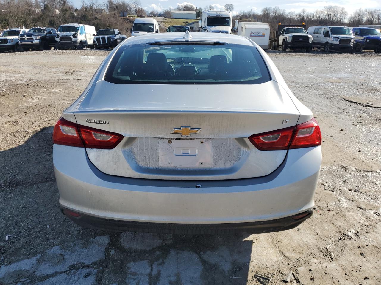 2017 Chevrolet Malibu - Image 6