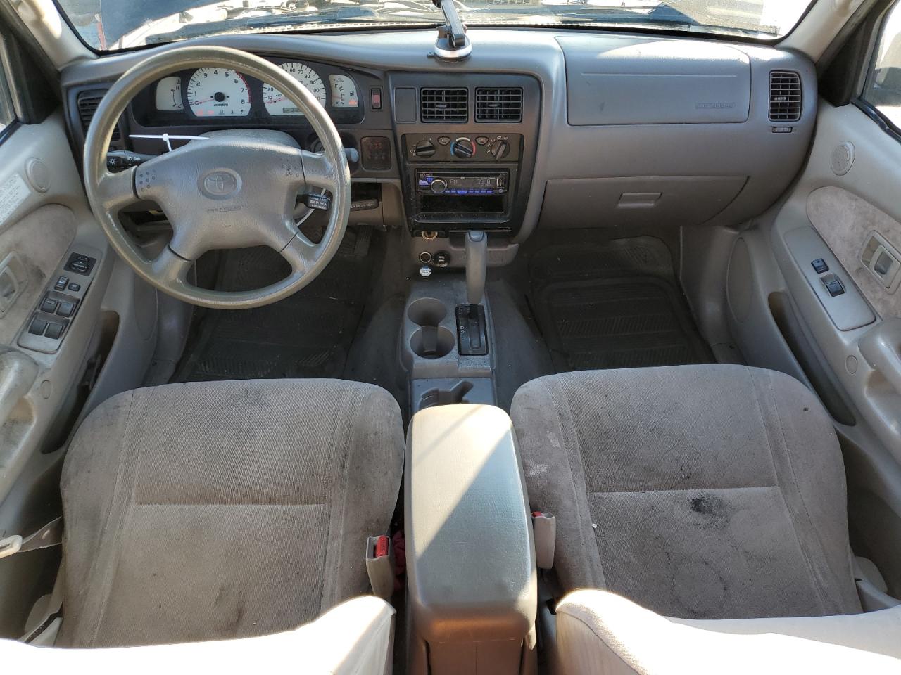 2002 Toyota Tacoma - Image 8