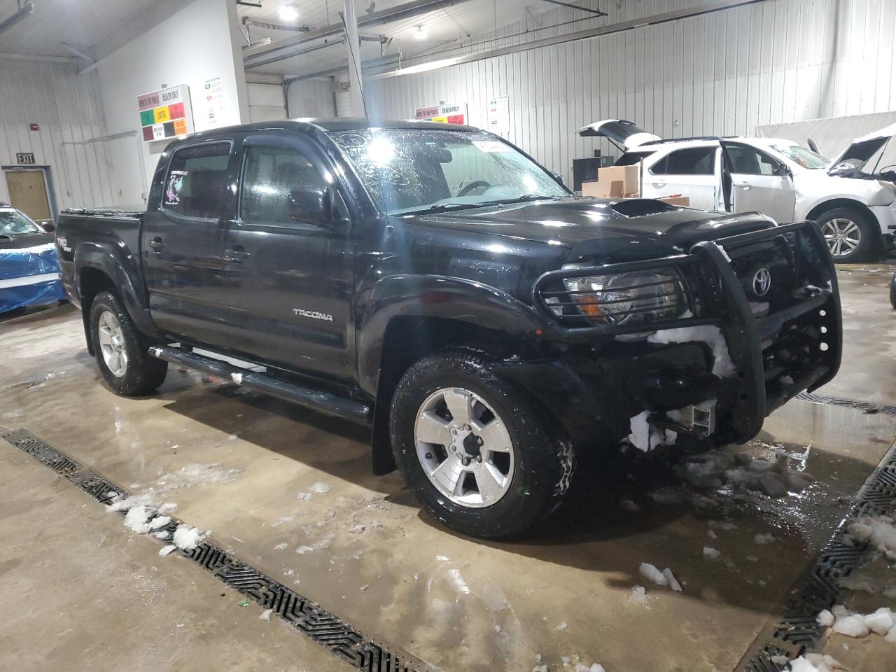 2011 Toyota Tacoma - Image 4