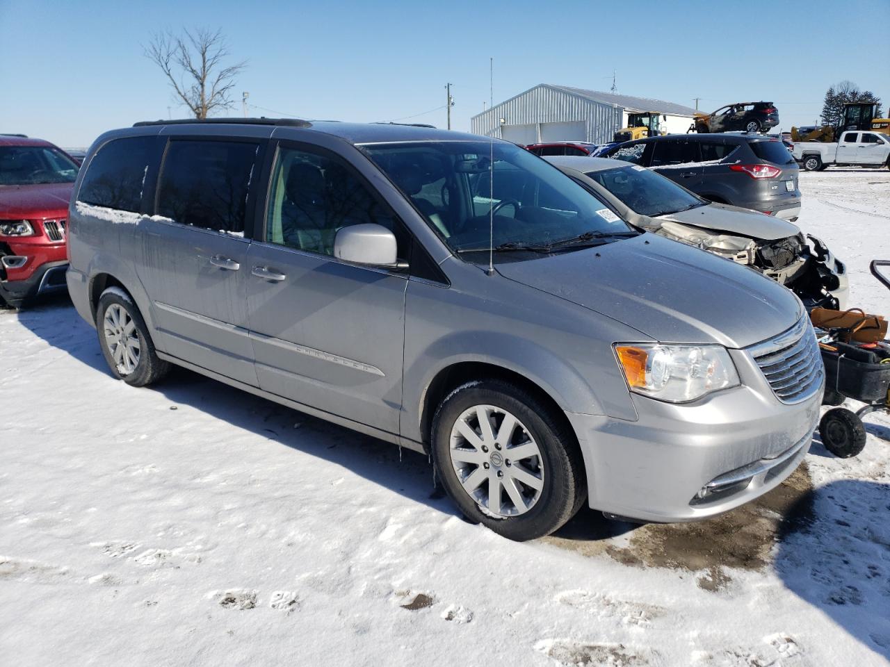 2015 Chrysler Town & Country - Image 4