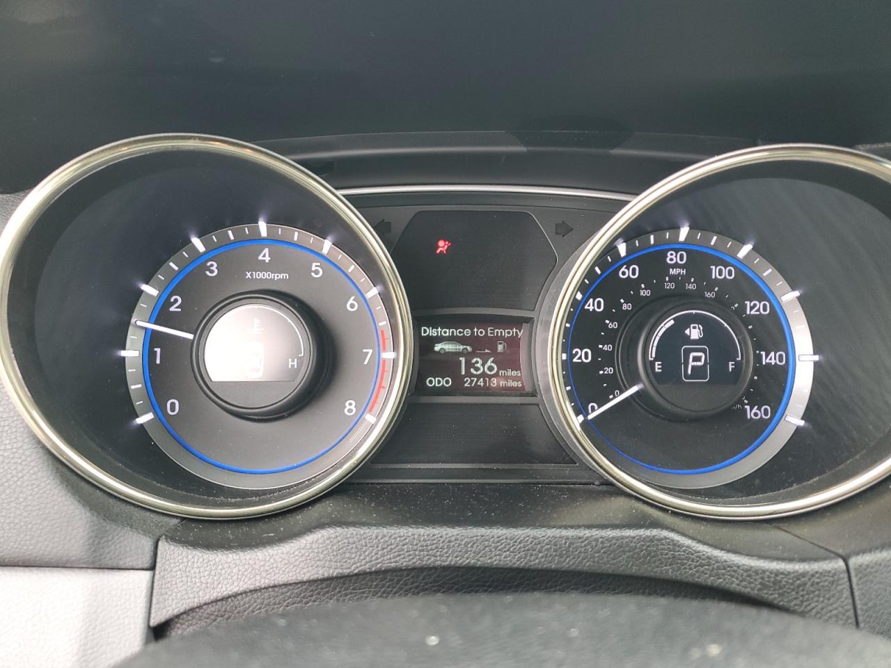 2013 Hyundai Sonata - Image 9