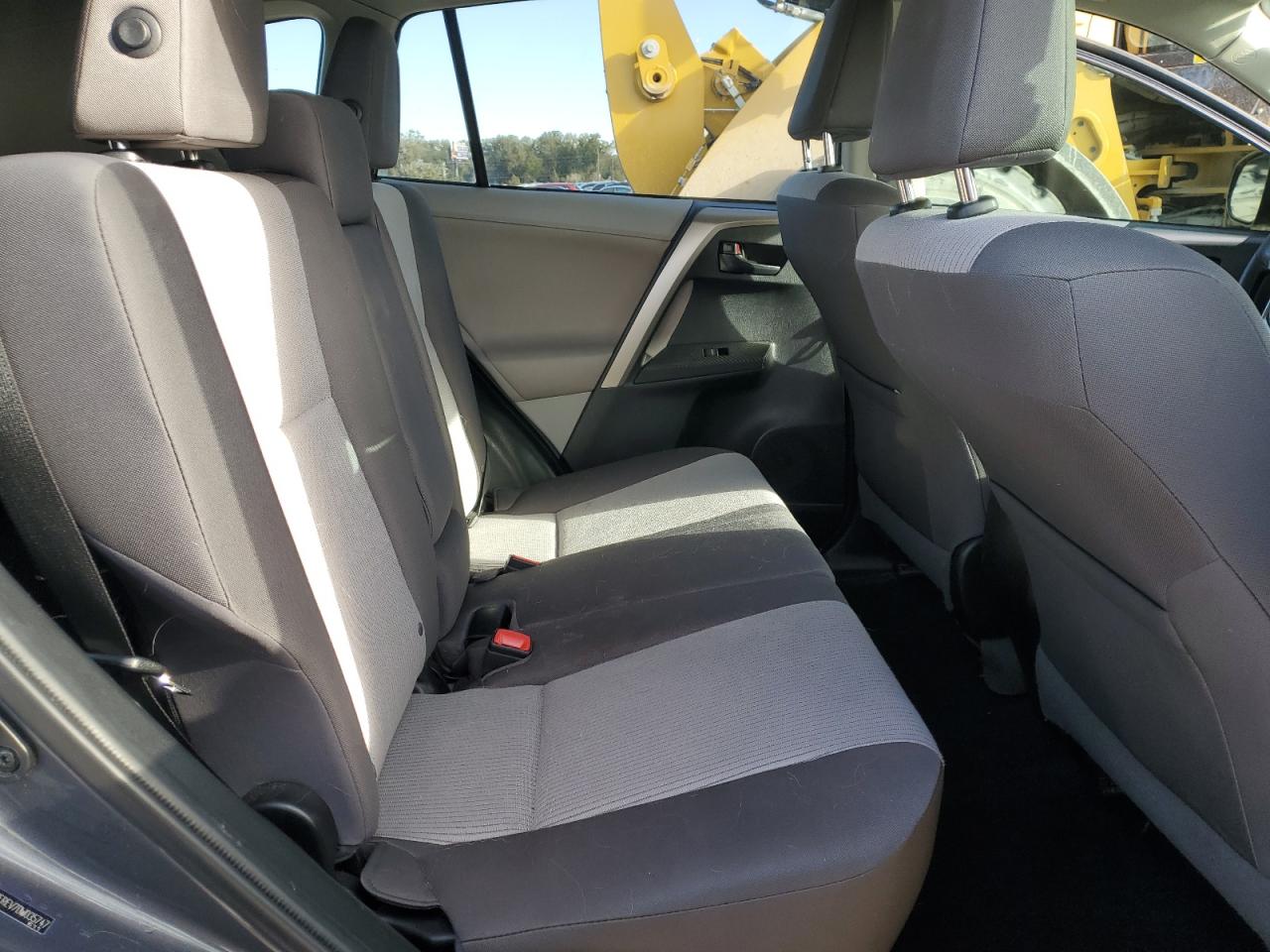 2013 Toyota RAV 4 - Image 11