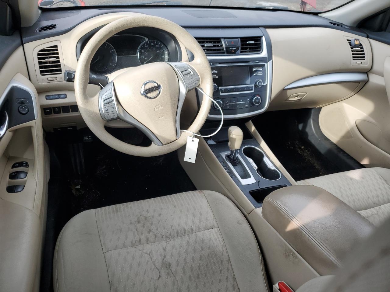 2016 Nissan Altima - Image 8