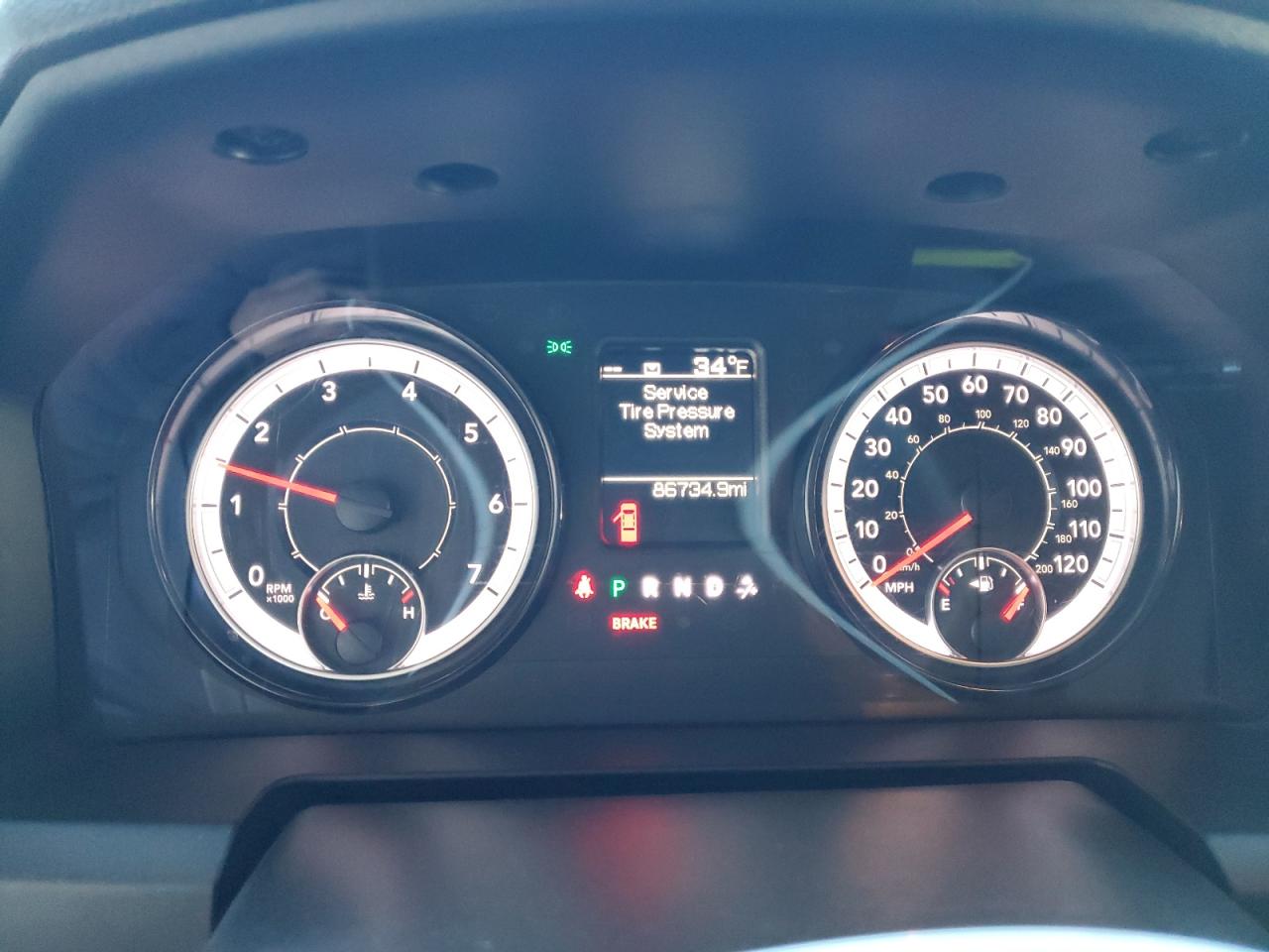 2021 RAM 1500 - Image 9