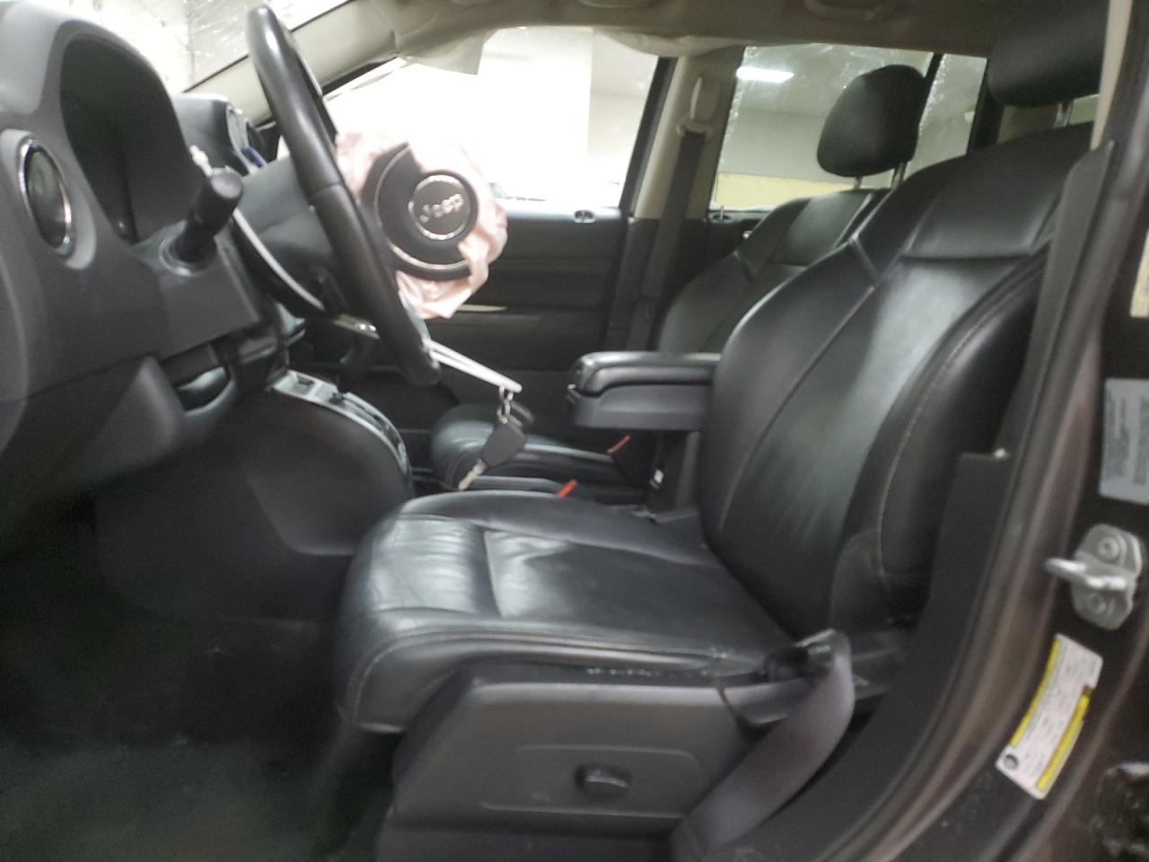 2017 Jeep Compass - Image 7