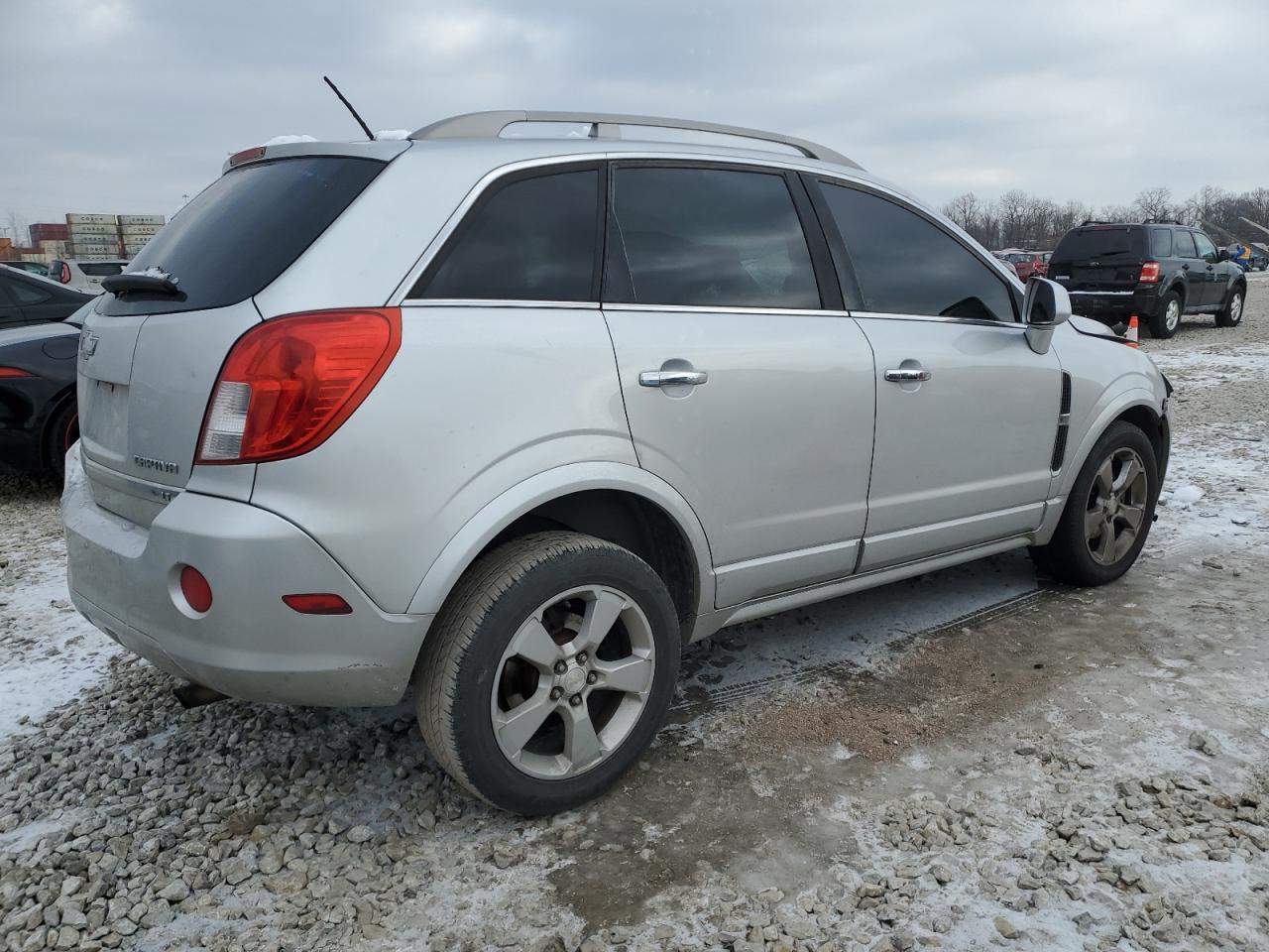 2014 Chevrolet Captiva - Image 3