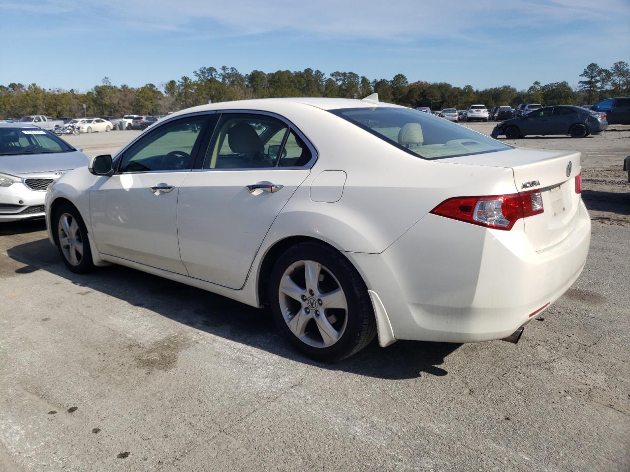 2010 Acura TSX - Image 2