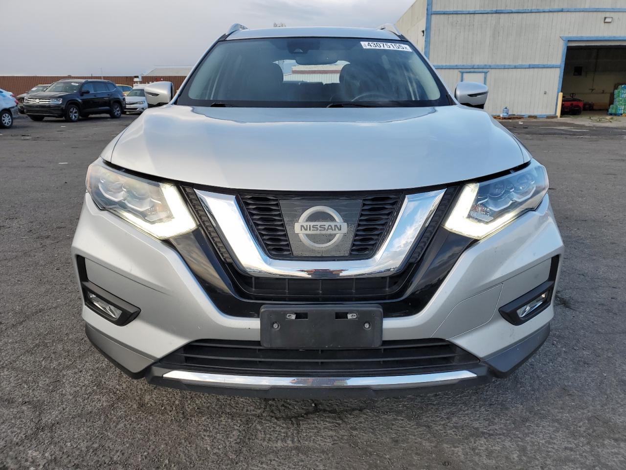 5N1AT2MV4HC744199 NISSAN ROGUE 2017