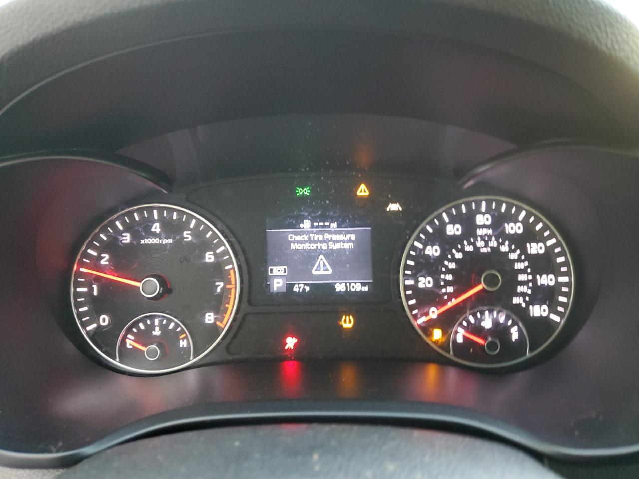 2020 Kia Optima - Image 9