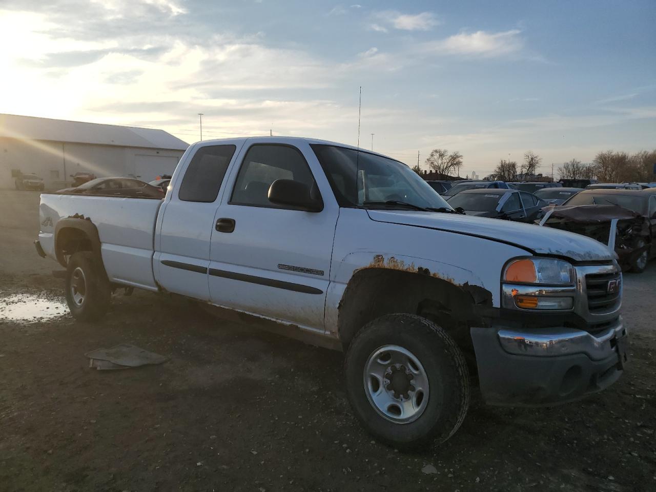 2006 GMC Sierra - Image 4