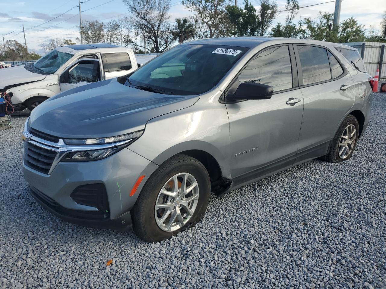 2023 Chevrolet Equinox - Image 1