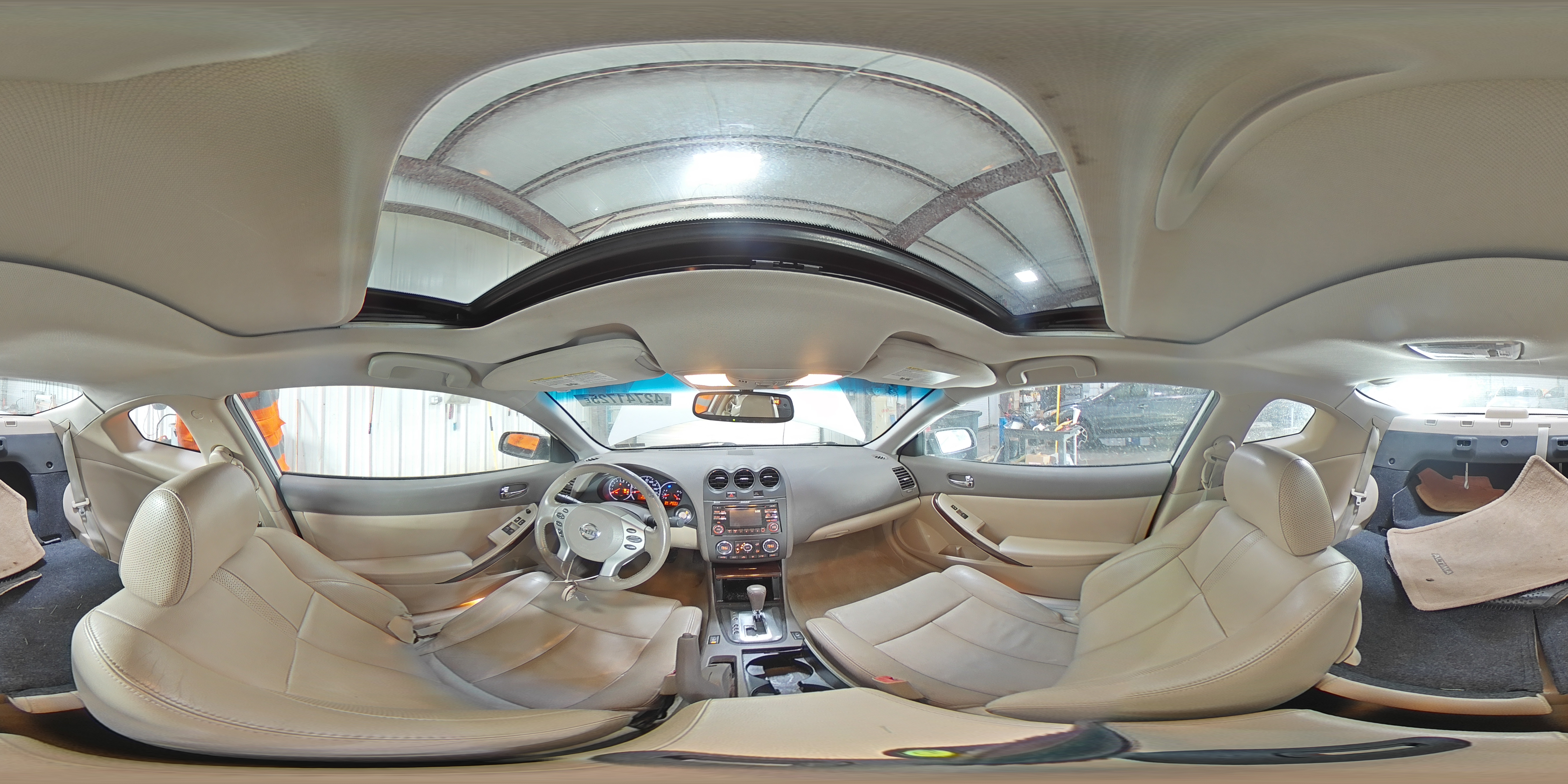 2012 Nissan Altima - Image 14