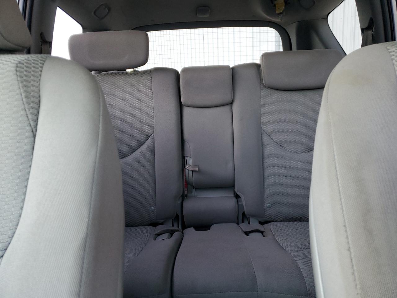 2006 Toyota RAV 4 - Image 10