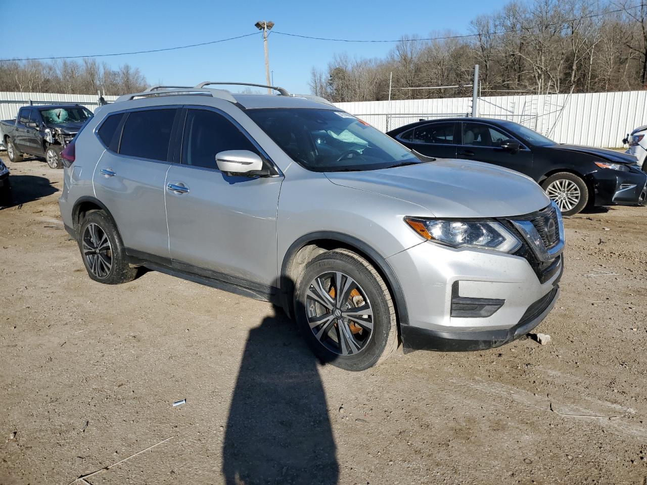 5N1AT2MT1KC845917 NISSAN ROGUE 2019