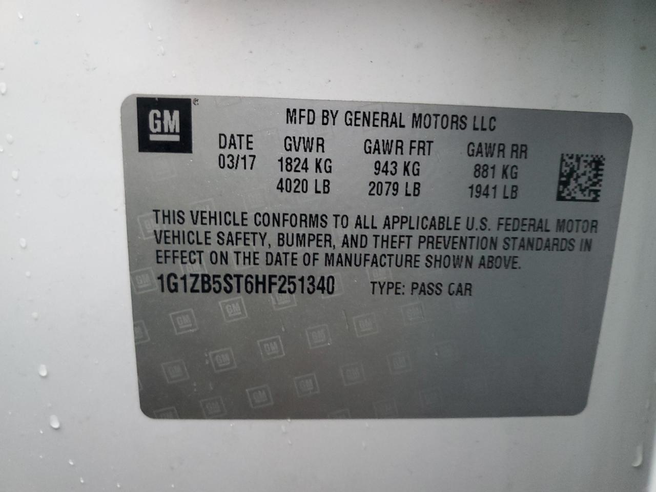 2017 Chevrolet Malibu - Image 12