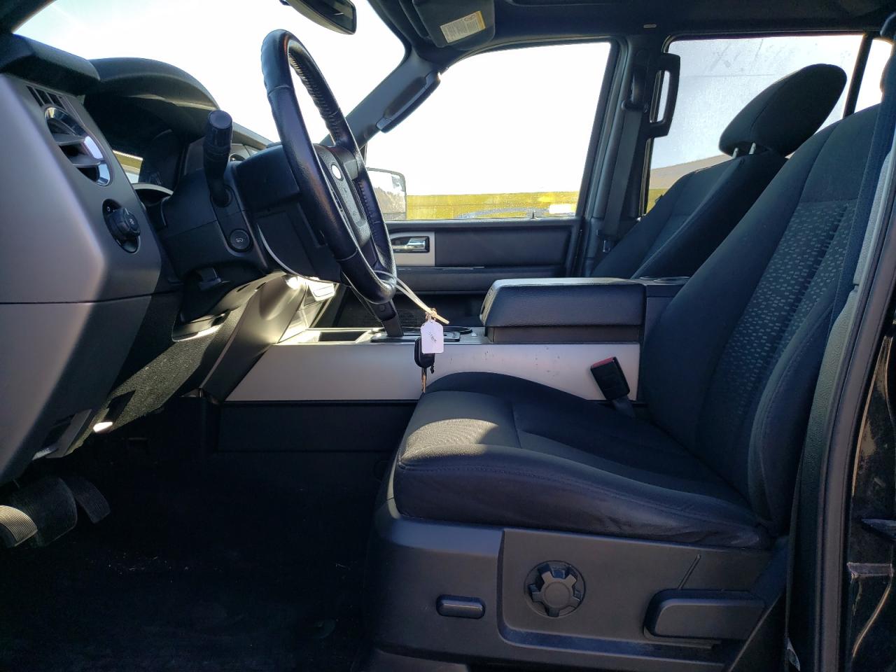 2015 Ford Expedition - Image 7