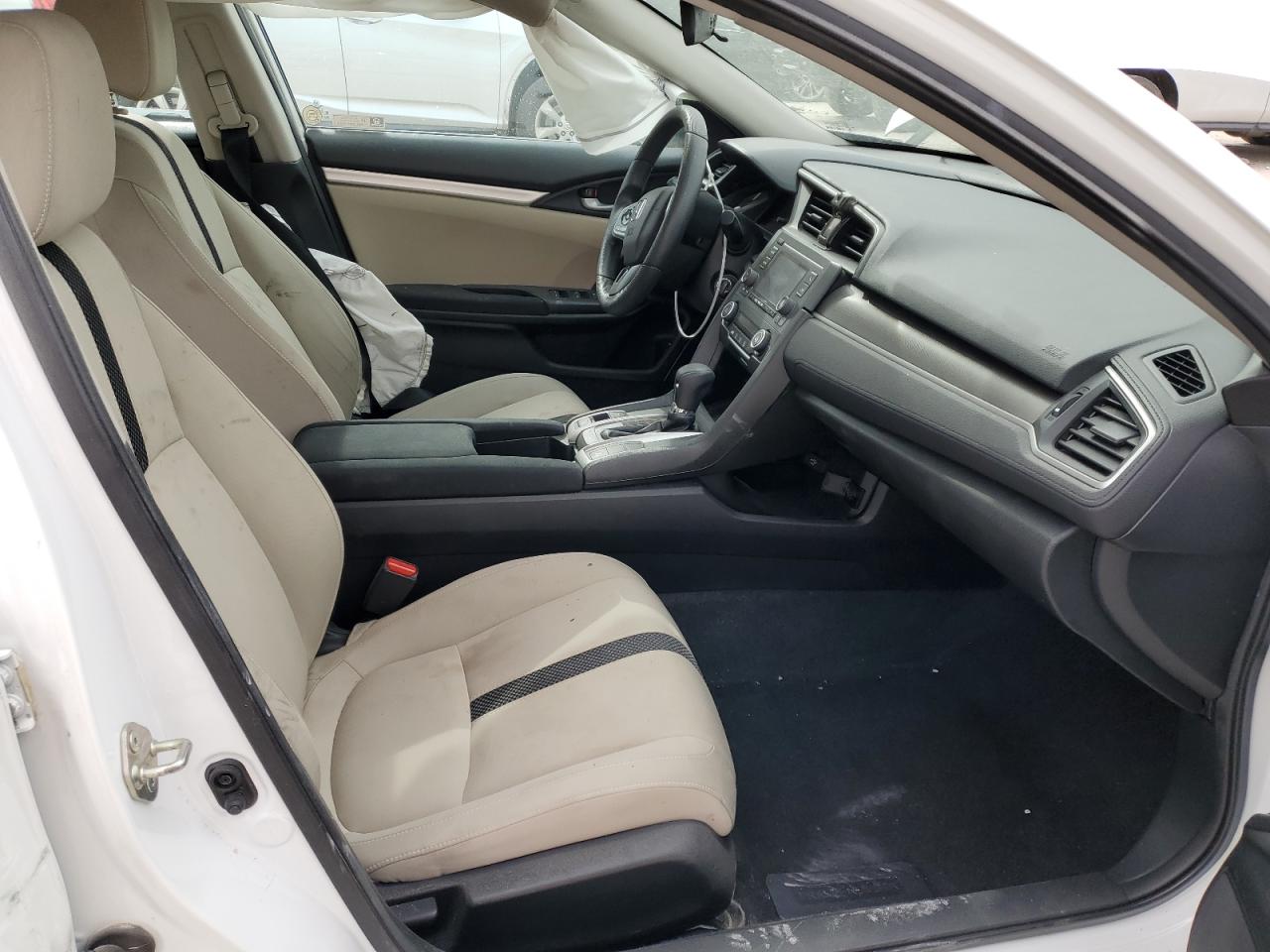 2019 Honda Civic - Image 7