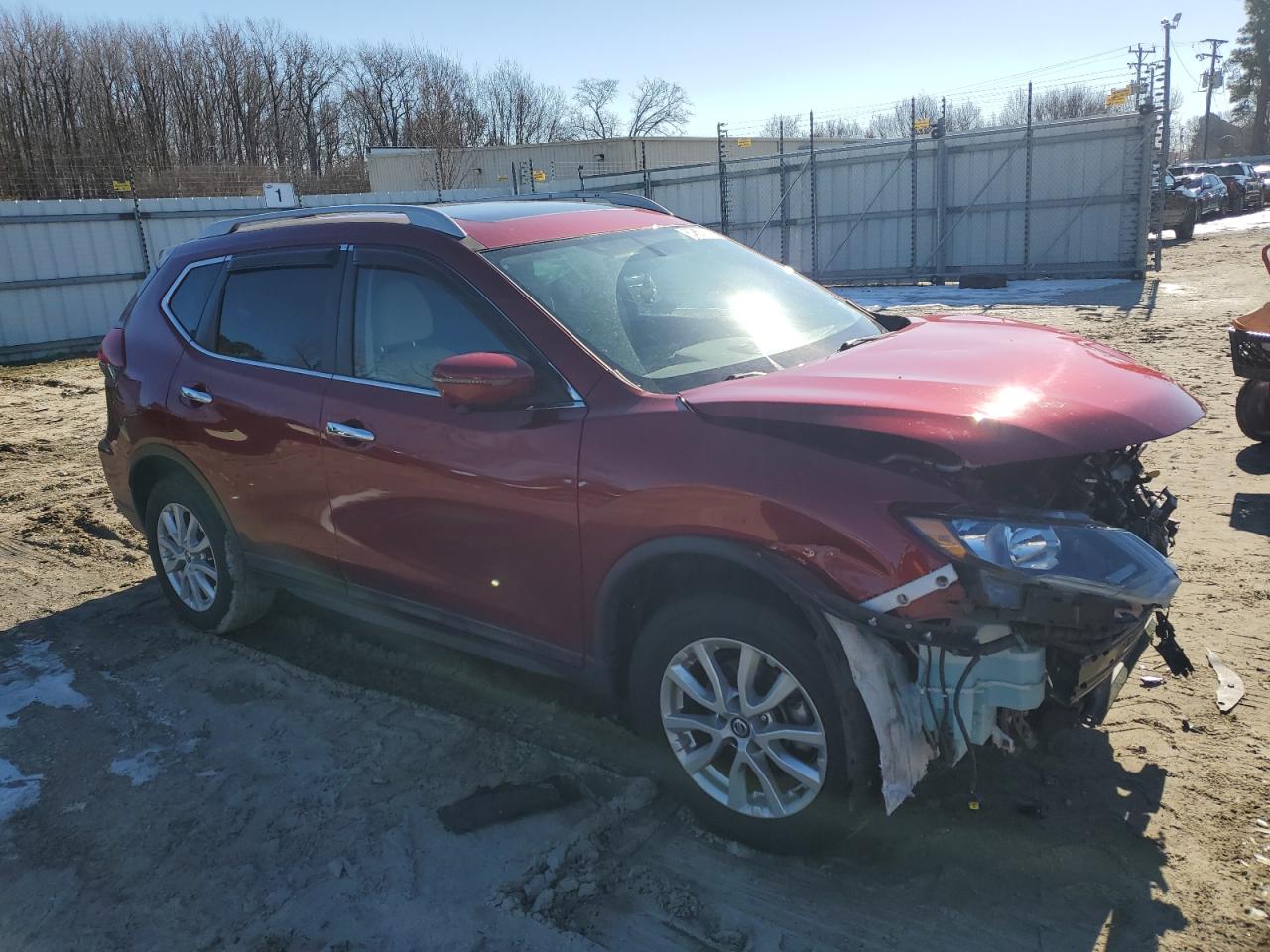 2018 Nissan Rogue - Image 4