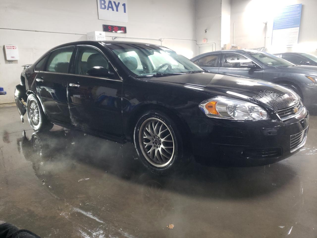 2010 Chevrolet Impala - Image 4