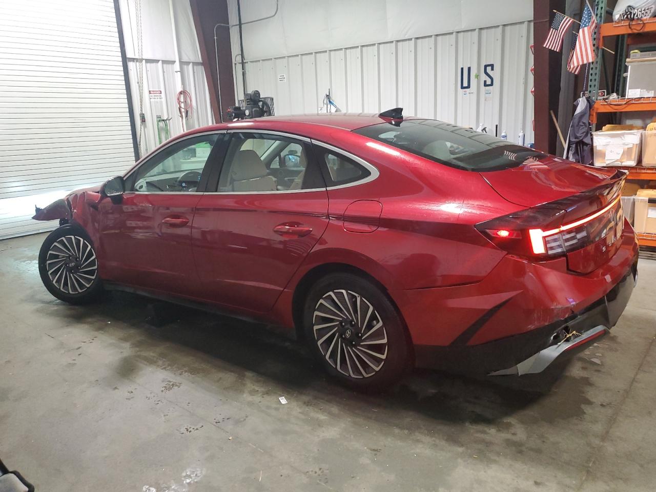 2024 Hyundai Sonata - Image 2