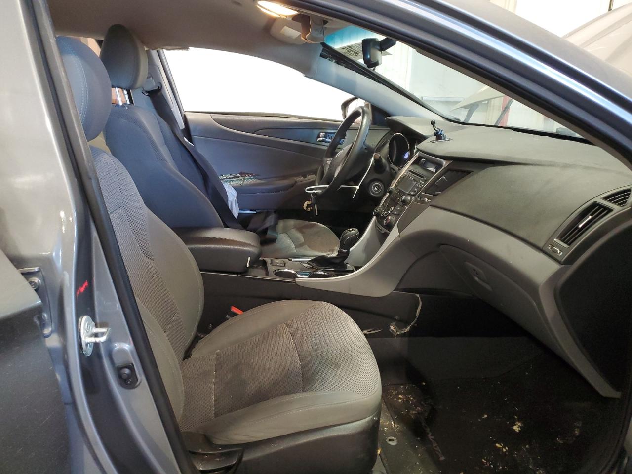 2013 Hyundai Sonata - Image 7