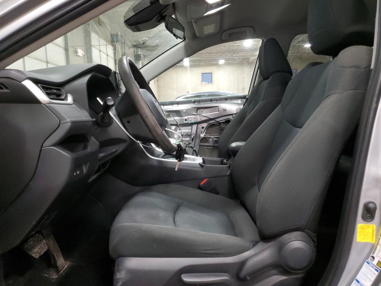 2022 Toyota RAV 4 - Image 7