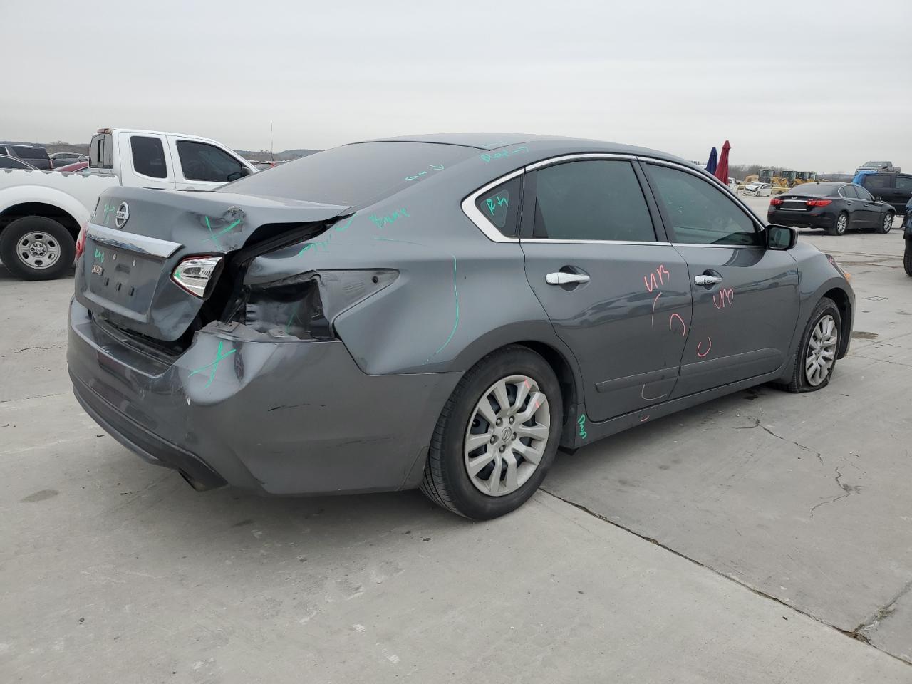 2017 Nissan Altima - Image 3