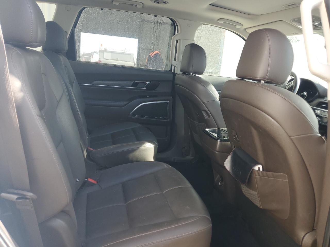 2021 Kia Telluride - Image 11