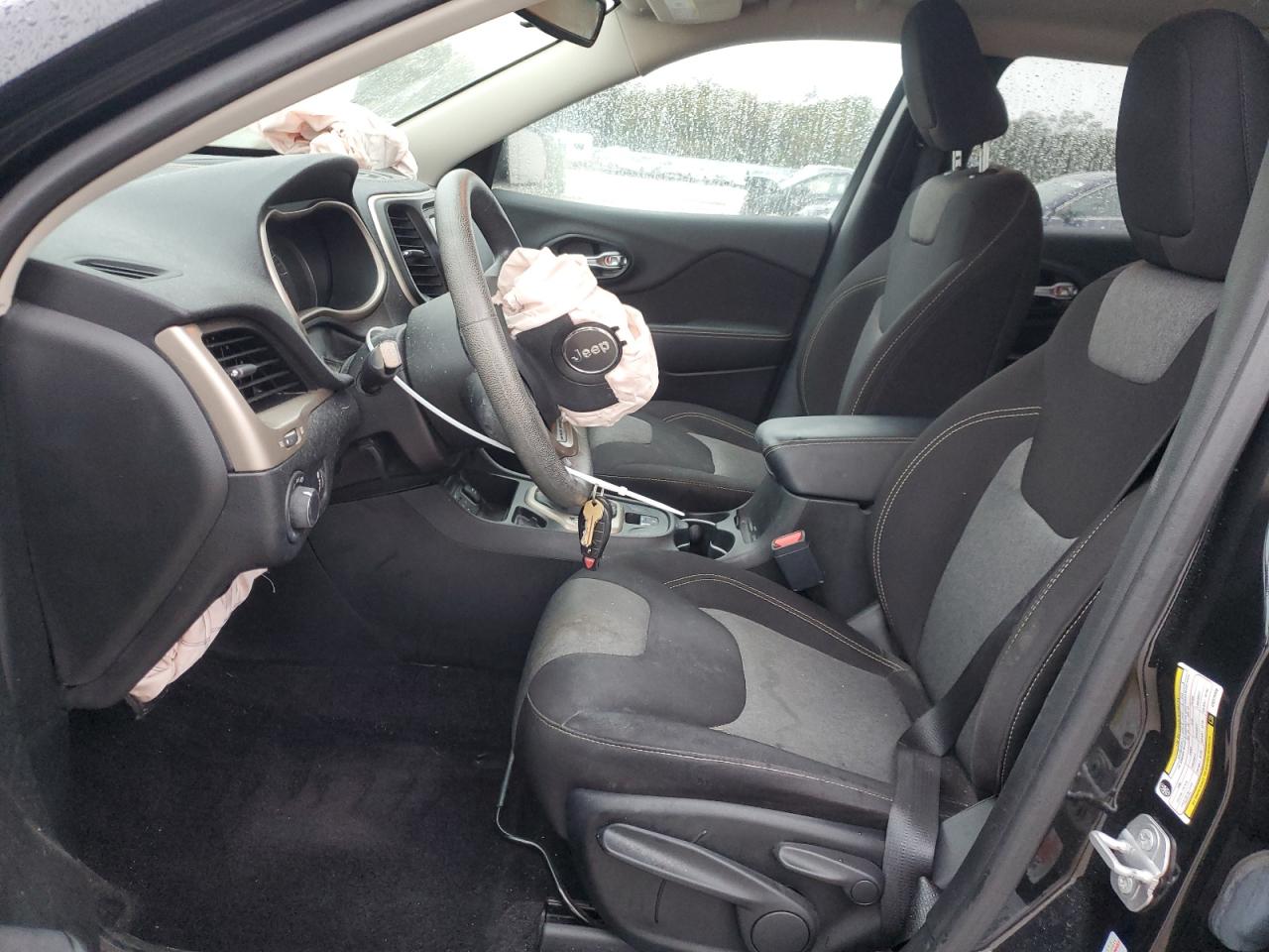 2016 Jeep Grand Cherokee - Image 7