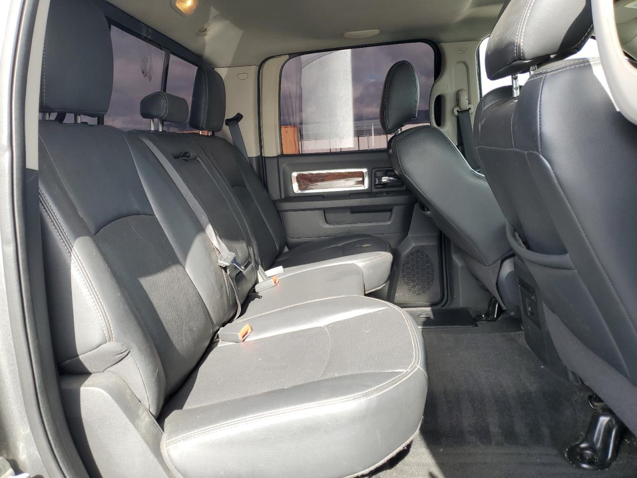 2012 Dodge RAM - Image 10