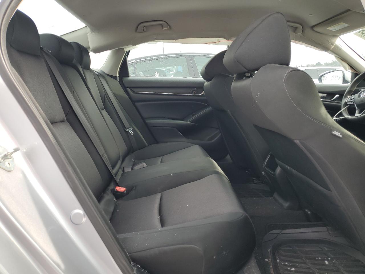 2018 Honda Accord - Image 10