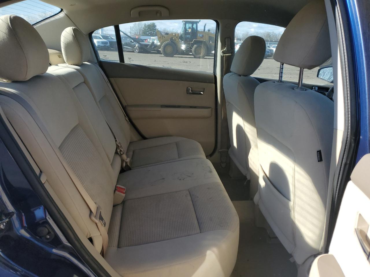 2012 Nissan Sentra - Image 10