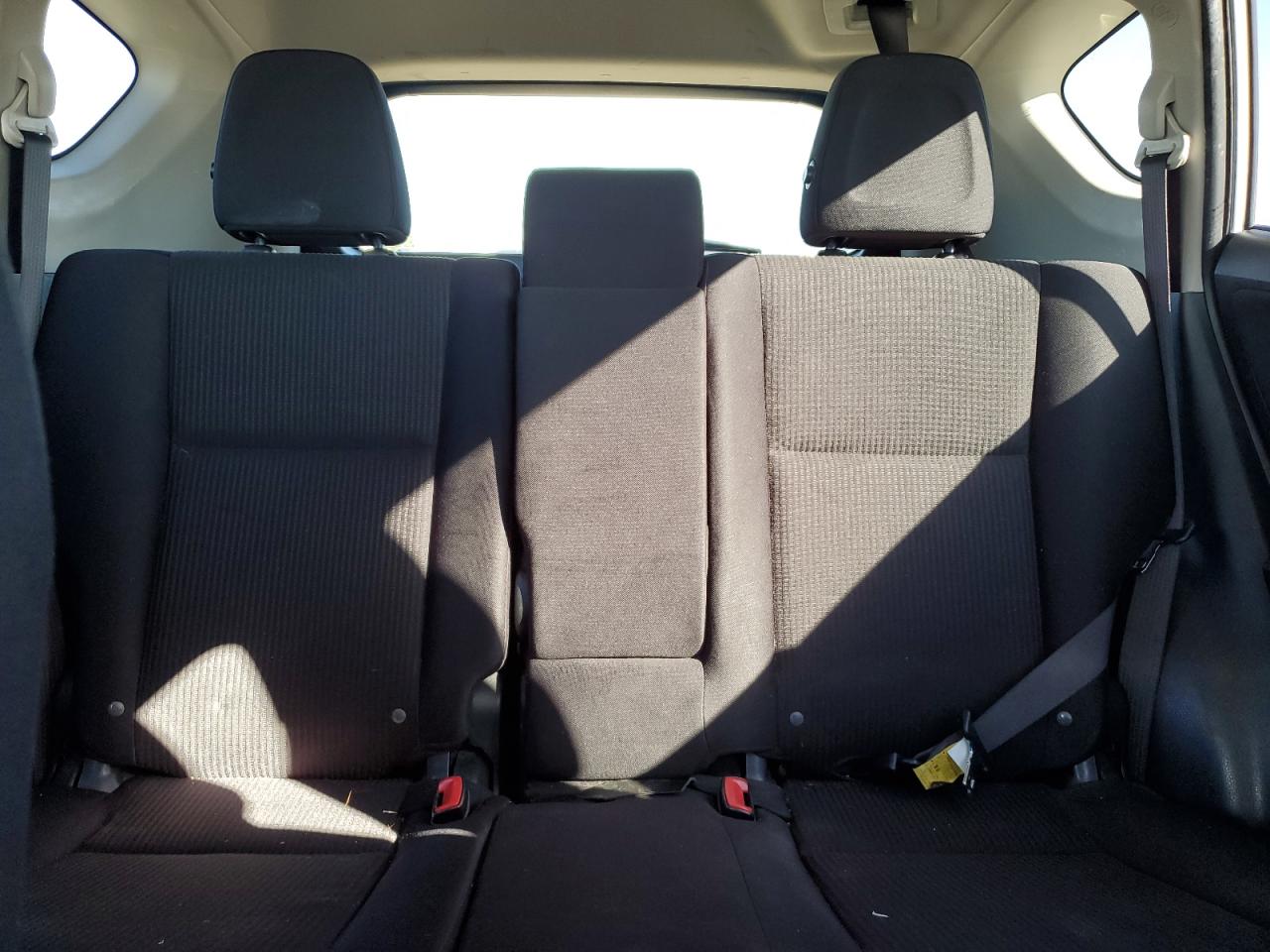 2015 Toyota RAV 4 - Image 10