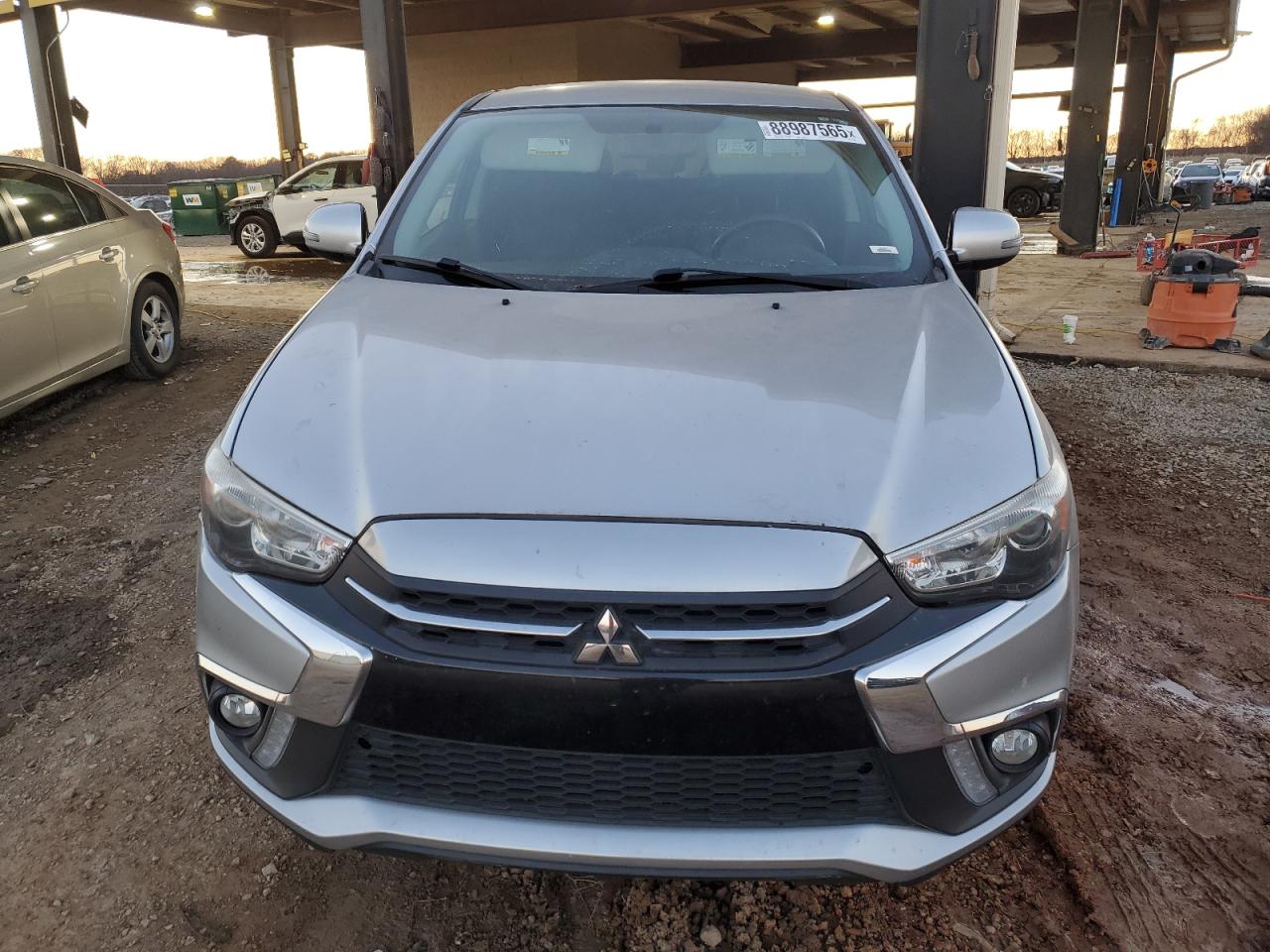 2018 Mitsubishi Outlander - Image 5