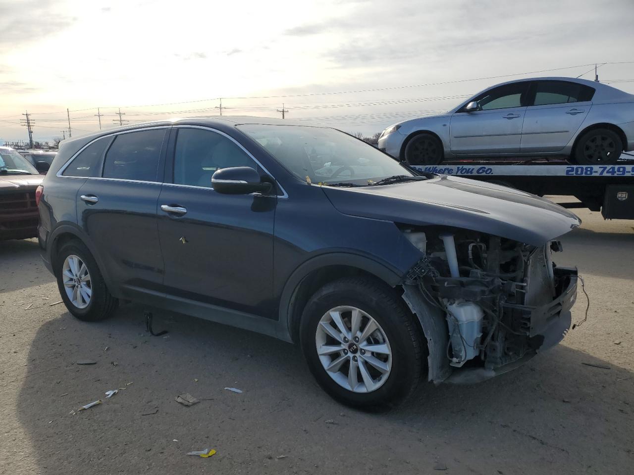 2019 Kia Sorento - Image 4