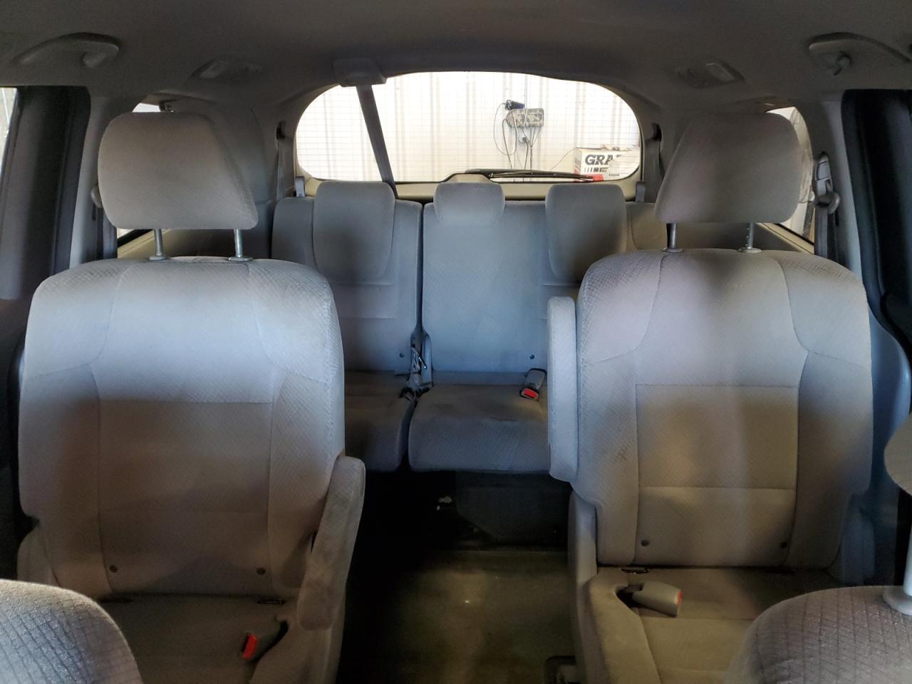 2016 Honda Odyssey - Image 10