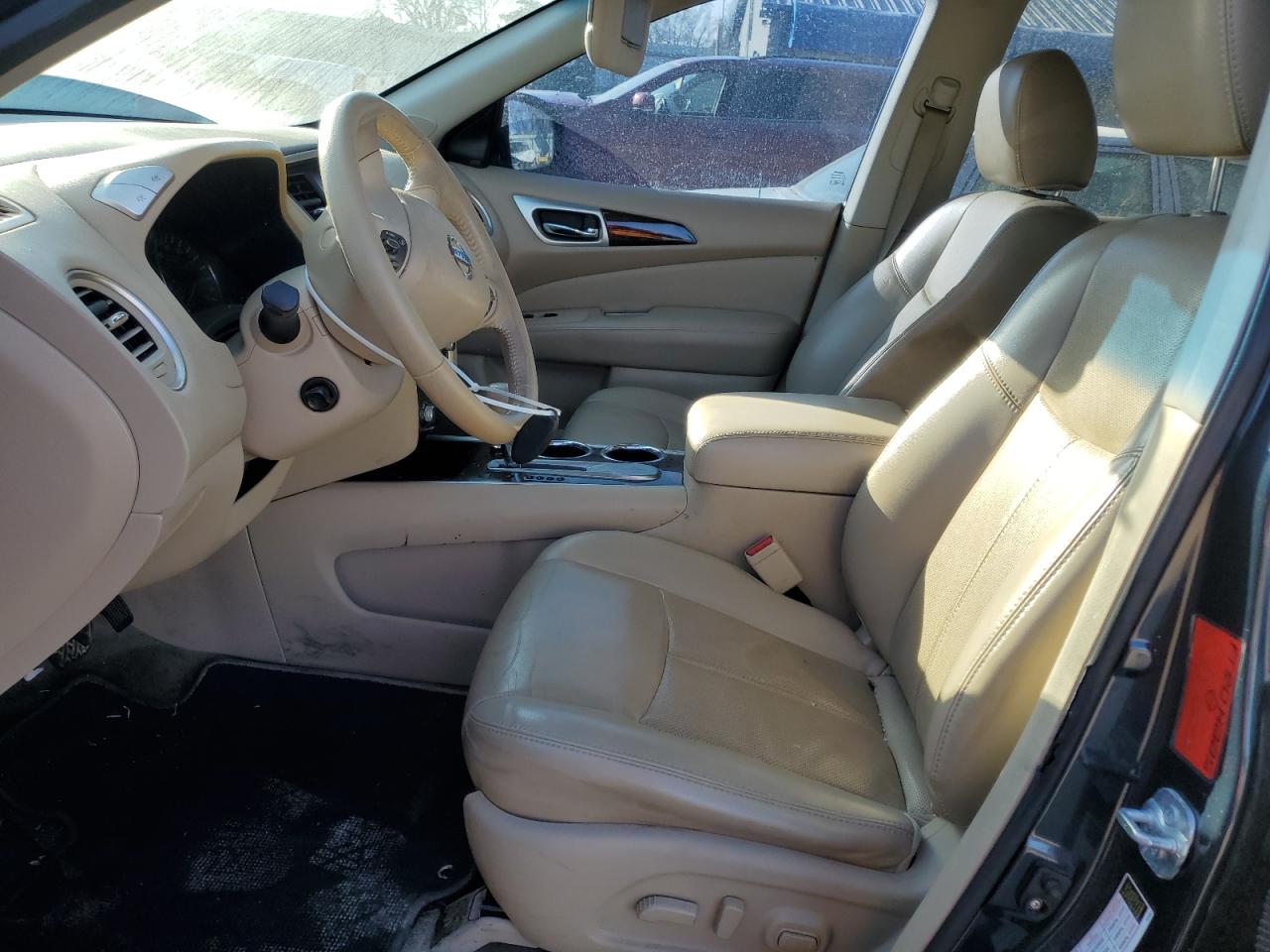 2015 Nissan Pathfinder - Image 7